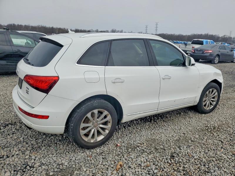Photo 3 from auction – 2016 AUDI Q5 PREMIUM with VIN WA1L2AFP1GA065293