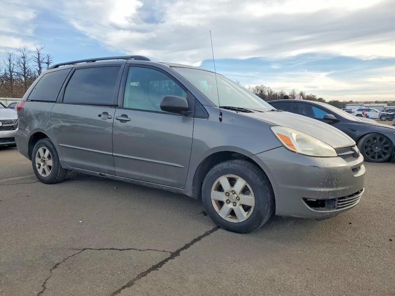 Photo 4 from auction – 2005 TOYOTA SIENNA with VIN 5TDZA23C45S287871