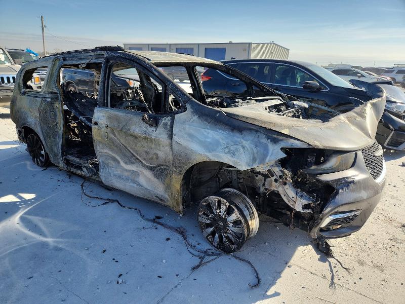Photo 4 from auction – 2021 CHRYSLER PACIFICA with VIN 2C4RC1L75MR602837