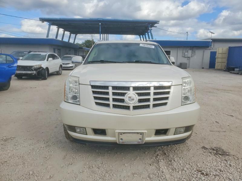 Photo 5 from auction – 2009 CADILLAC ESCALADE with VIN 1GYFC43519R131876