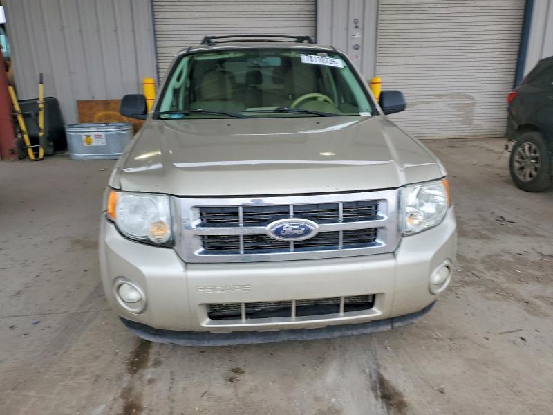 Photo 5 from auction – 2010 FORD ESCAPE with VIN 1FMCU0D70AKA34322