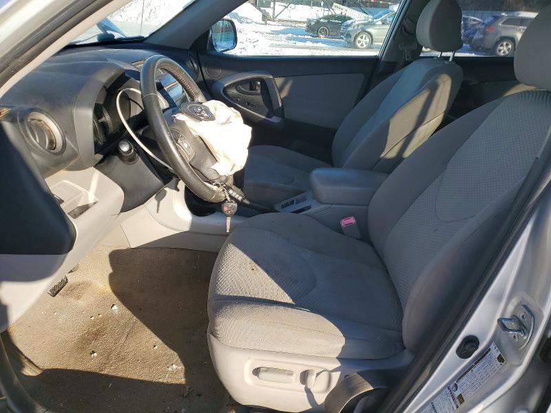 Photo 7 from auction – 2006 TOYOTA RAV4 LIMIT with VIN JTMBK31V866000042