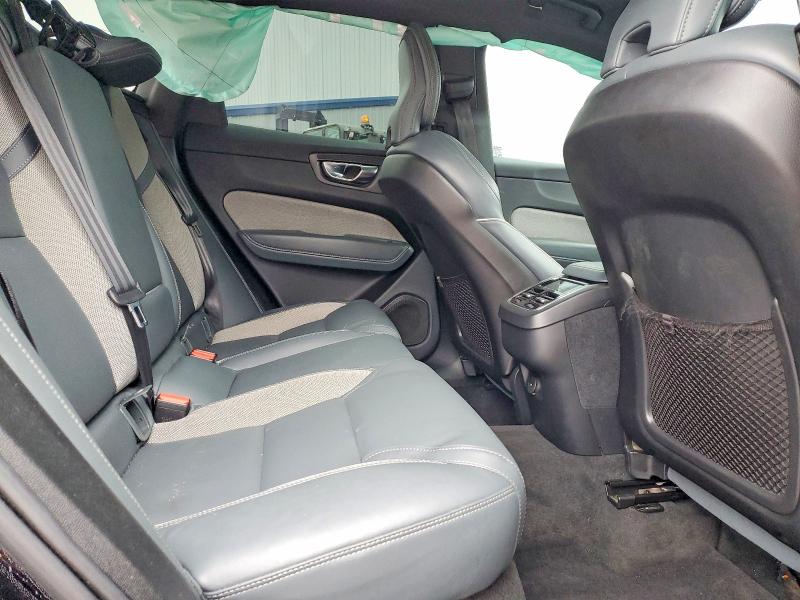 Photo 10 from auction – 2022 VOLVO XC60 with VIN YV4L12DM0N1002946