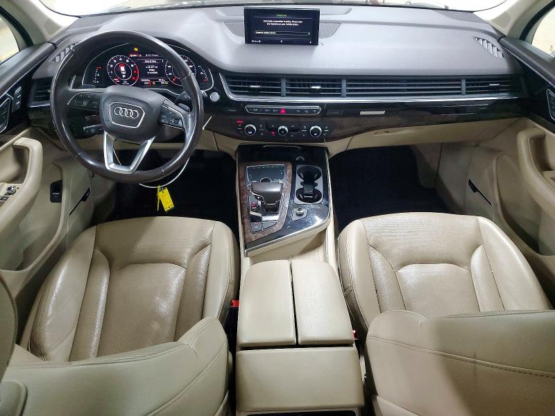 Photo 8 from auction – 2018 AUDI Q7 PREMIUM with VIN WA1LAAF77JD015846
