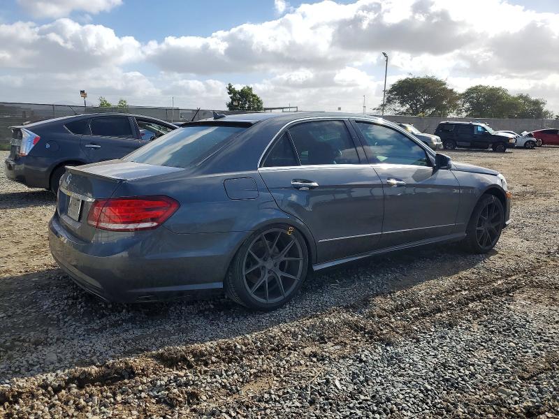Photo 3 from auction – 2010 MERCEDES-BENZ E 550 with VIN WDDHF7CB1AA193526