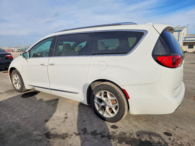 Photo 2 from auction – 2020 CHRYSLER PACIFICA L with VIN 2C4RC1GG7LR107354