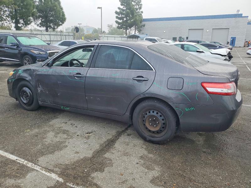 Photo 2 from auction – 2011 TOYOTA CAMRY BASE with VIN 4T4BF3EKXBR156272