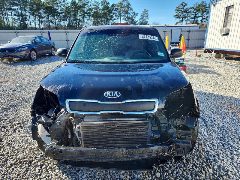 Photo 5 from auction – 2016 KIA SOUL with VIN KNDJN2A2XG7394285