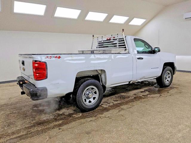 Photo 3 from auction – 2018 CHEVROLET SILVERADO with VIN 1GCNKNEC3JZ111011