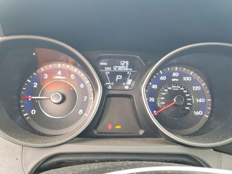 Photo 9 from auction – 2012 HYUNDAI ELANTRA with VIN 5NPDH4AE8CH141904