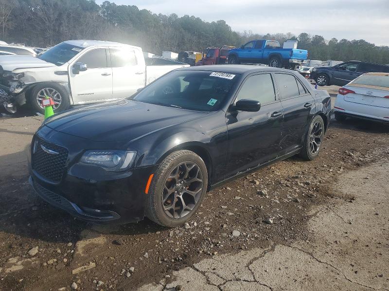 CHRYSLER 300 2019 with VIN 2C3CCABG3KH625936 - Photo from auction