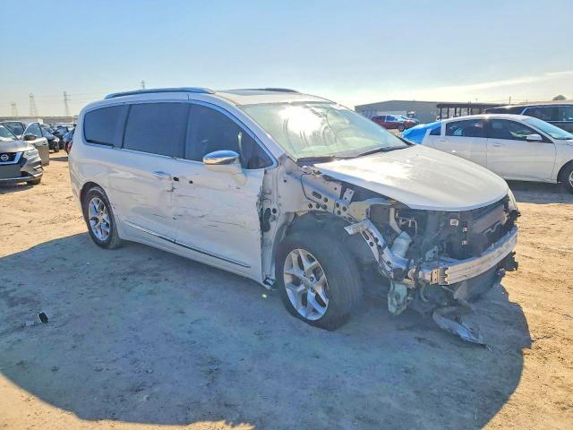 Photo 4 from auction – 2020 CHRYSLER PACIFICA with VIN 2C4RC1GG8LR171435