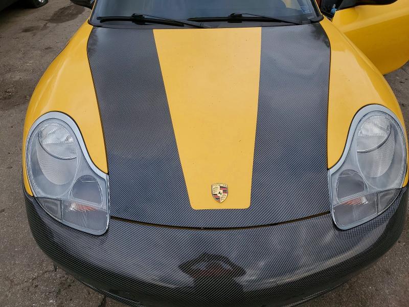 Photo 11 from auction – 2001 PORSCHE 911 CARRER with VIN WP0CA29981S652832