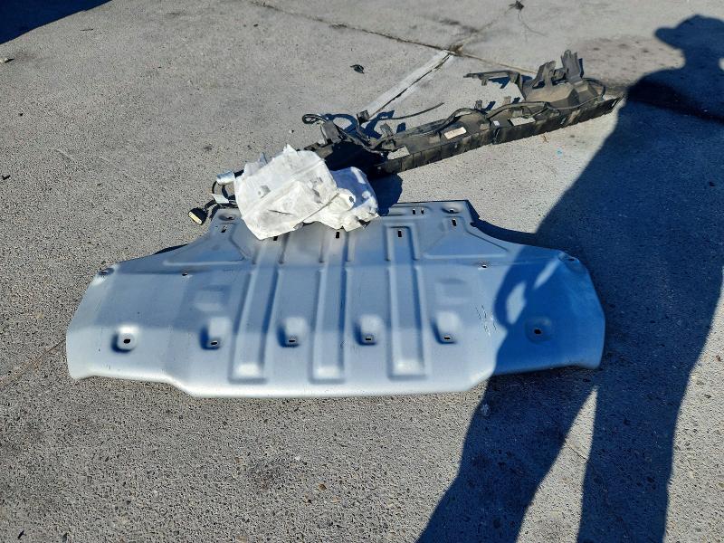Photo 13 from auction – 2023 FORD EXPLORER with VIN 1FMSK8JHXPGB63015