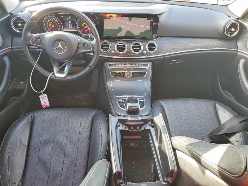 Photo 8 from auction – 2018 MERCEDES-BENZ E 300 with VIN WDDZF4JB9JA327611