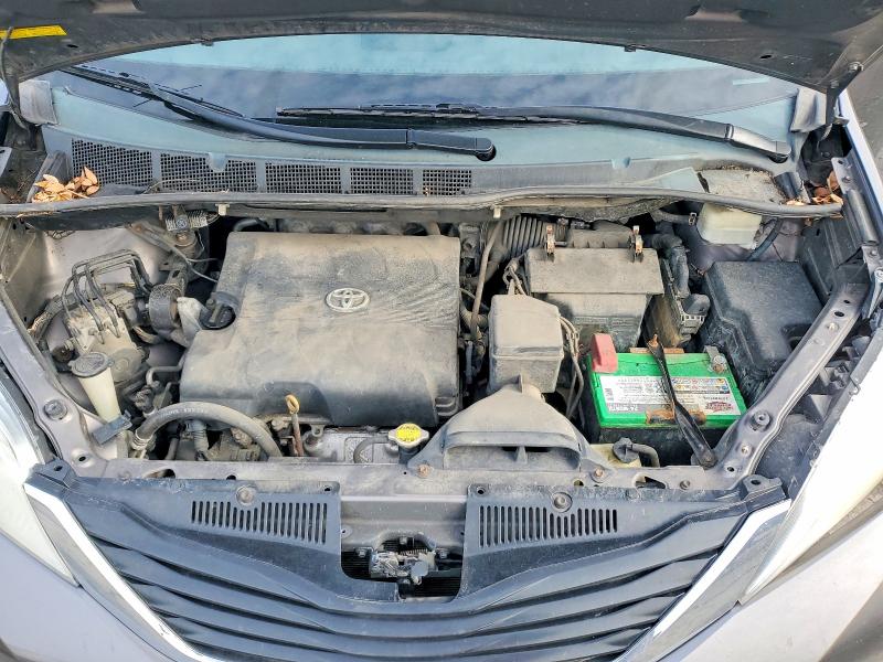 Photo 12 from auction – 2012 TOYOTA SIENNA LE with VIN 5TDKK3DC2CS253489
