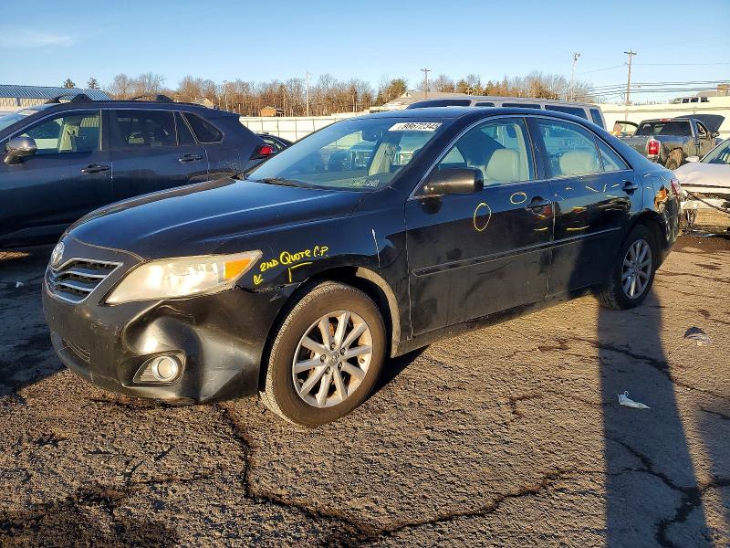 Zdjęcie 1 z aukcji – 2011 TOYOTA CAMRY BASE z VIN 4T1BF3EK0BU122707