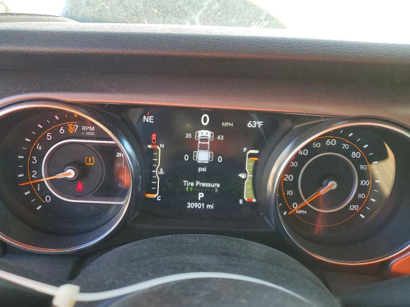 Photo 9 from auction – 2021 JEEP GLADIATOR with VIN 1C6HJTAG6ML582193