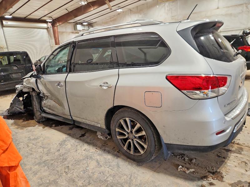Photo 2 from auction – 2016 NISS PATHFINDER with VIN 5N1AR2MN0GC623781