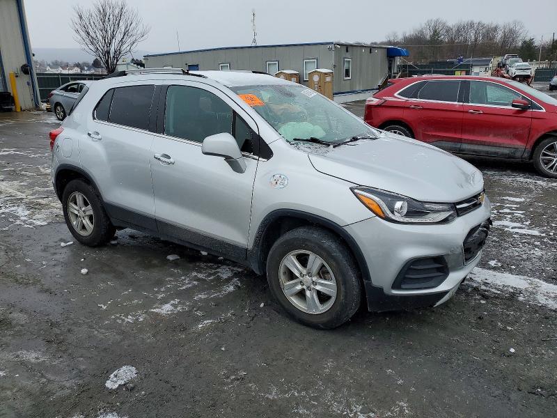 Photo 4 from auction – 2019 CHEVROLET TRAX with VIN KL7CJPSB6KB829371