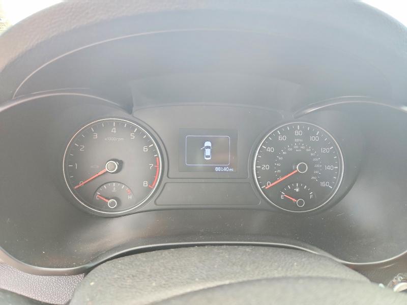 Zdjęcie 9 z aukcji – 2018 KIA OPTIMA z VIN 5XXGU4L32JG224886