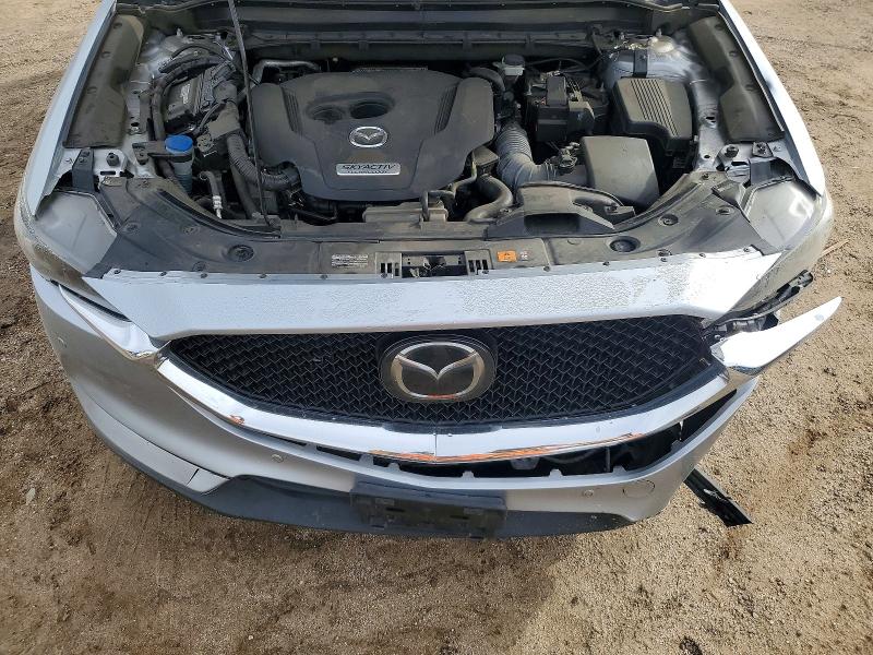 Photo 11 from auction – 2019 MAZDA CX-5 SIGNA with VIN JM3KFBEY9K0593451