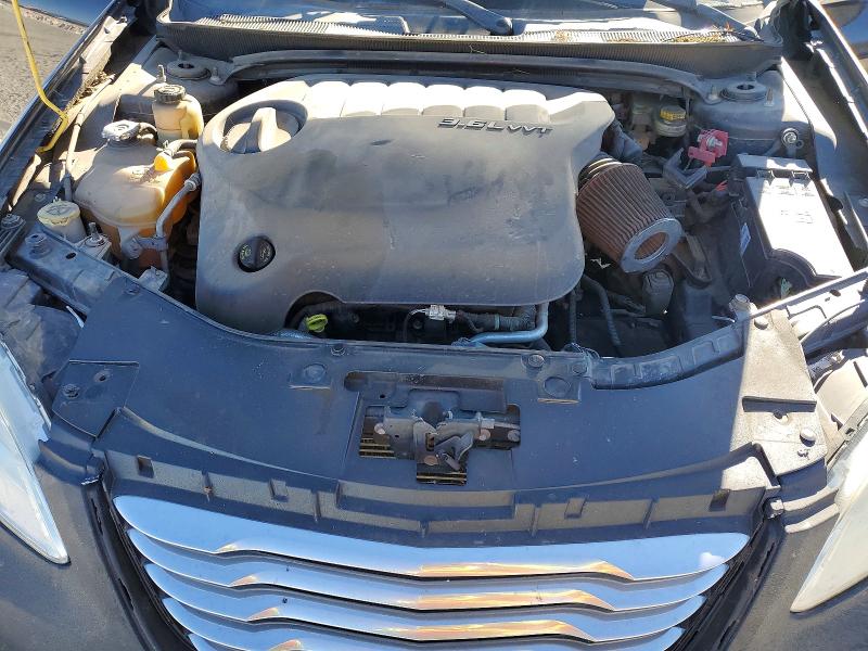 Photo 11 from auction – 2011 CHRYSLER 200 LIMITE with VIN 1C3BC2FG2BN503572
