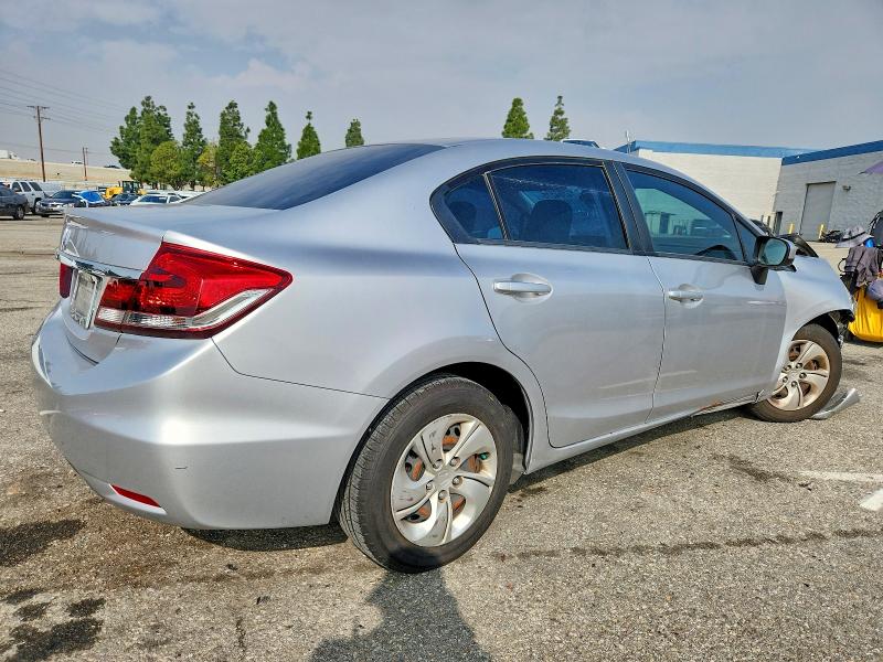 Photo 3 from auction – 2014 HONDA CIVIC with VIN 19XFB2F54EE266560