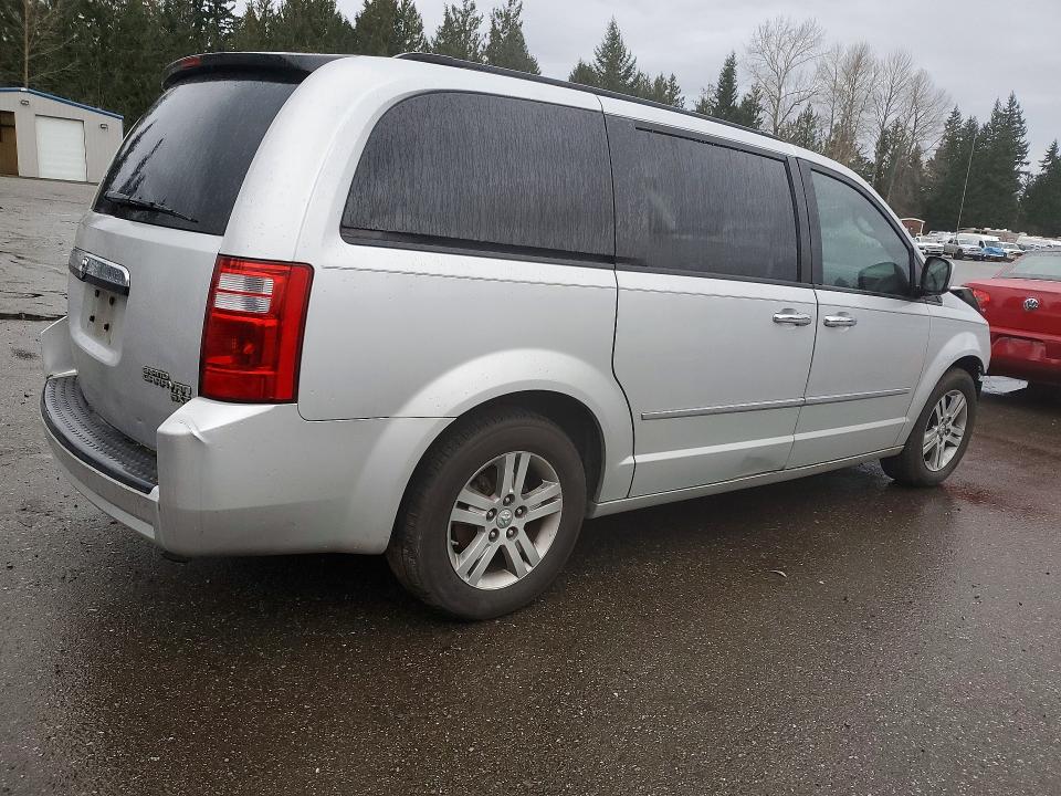 Photo 3 from auction – 2010 DODGE GRAND CARA with VIN 2D4RN6DX6AR353100