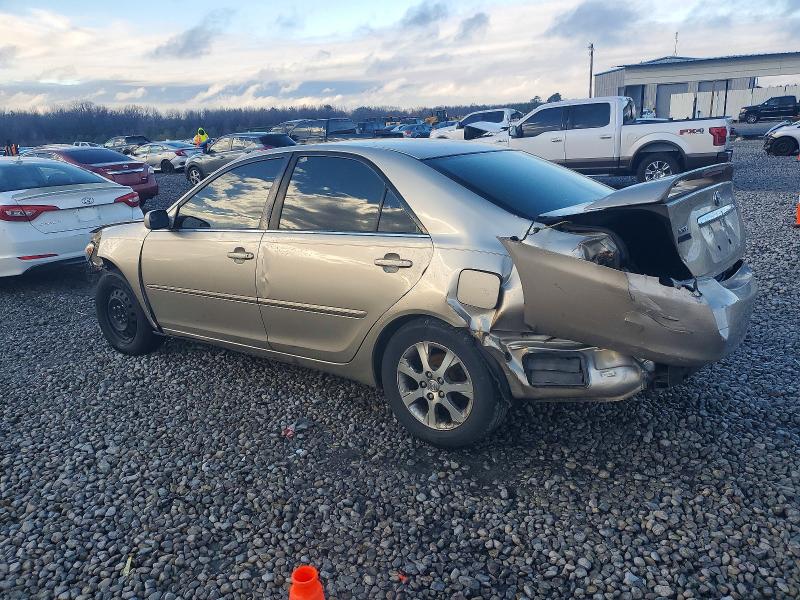 Photo 2 from auction – 2005 TOYOTA CAMRY LE with VIN JTDBE30K453035059