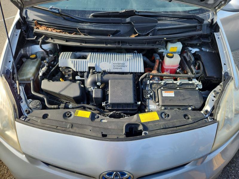 Photo 11 from auction – 2013 TOYOTA PRIUS with VIN JTDKN3DU5D1683483