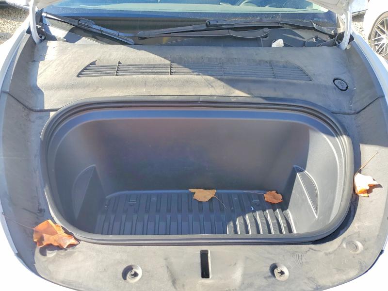 Photo 12 from auction – 2022 TESLA MODEL Y with VIN 7SAYGDEE6NF448359