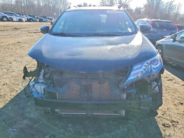 Photo 5 from auction – 2015 TOYOTA RAV4 LIMIT with VIN 2T3DFREV4FW319320