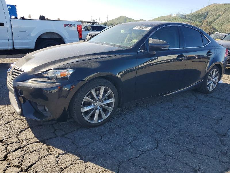 LEXUS IS 2014 with VIN JTHBF1D23E5014847 - Photo from auction