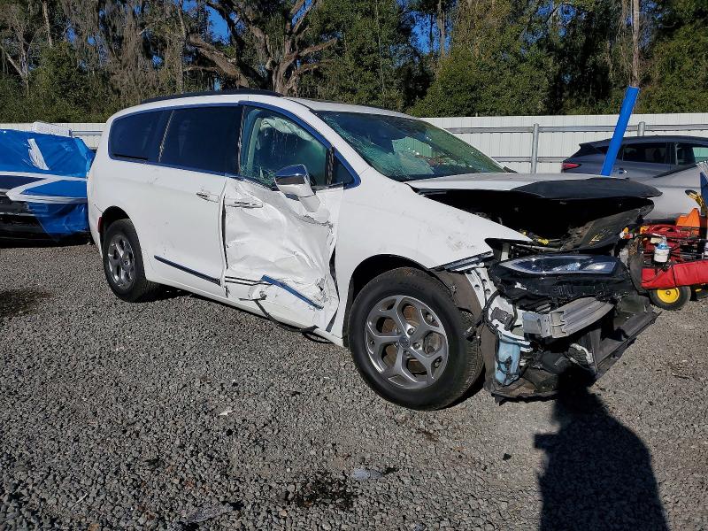 Photo 4 from auction – 2022 CHRYSLER PACIFICA with VIN 2C4RC3GGXNR221010