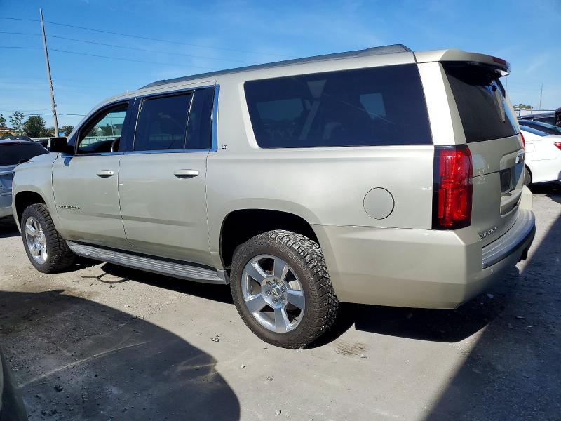 Photo 2 from auction – 2015 CHEVROLET SUBURBAN with VIN 1GNSCJKC4FR670028