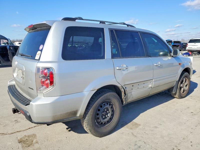 Photo 3 from auction – 2006 HONDA PILOT with VIN 2HKYF18516H558636