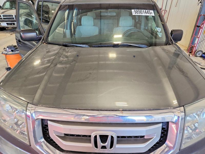 Photo 11 from auction – 2011 HONDA PILOT LX with VIN 5FNYF4H25BB028816