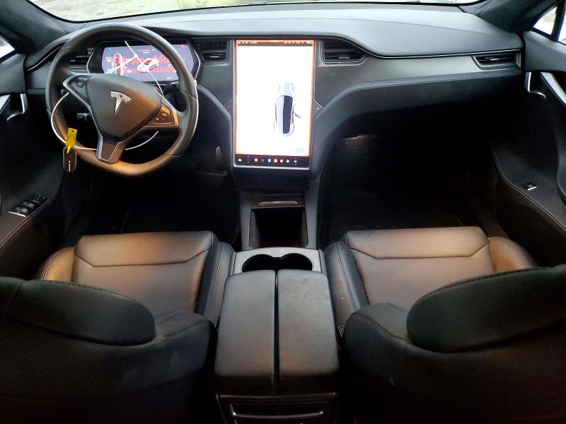 Photo 8 from auction – 2018 TESLA MODEL S with VIN 5YJSA1E20JF295058