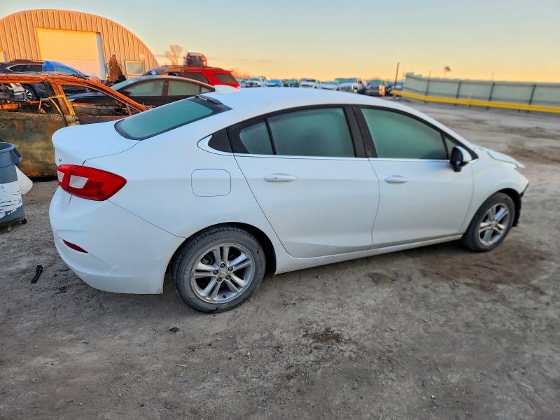 Photo 3 from auction – 2016 CHEVROLET CRUZE LT with VIN 1G1BE5SM6G7322353