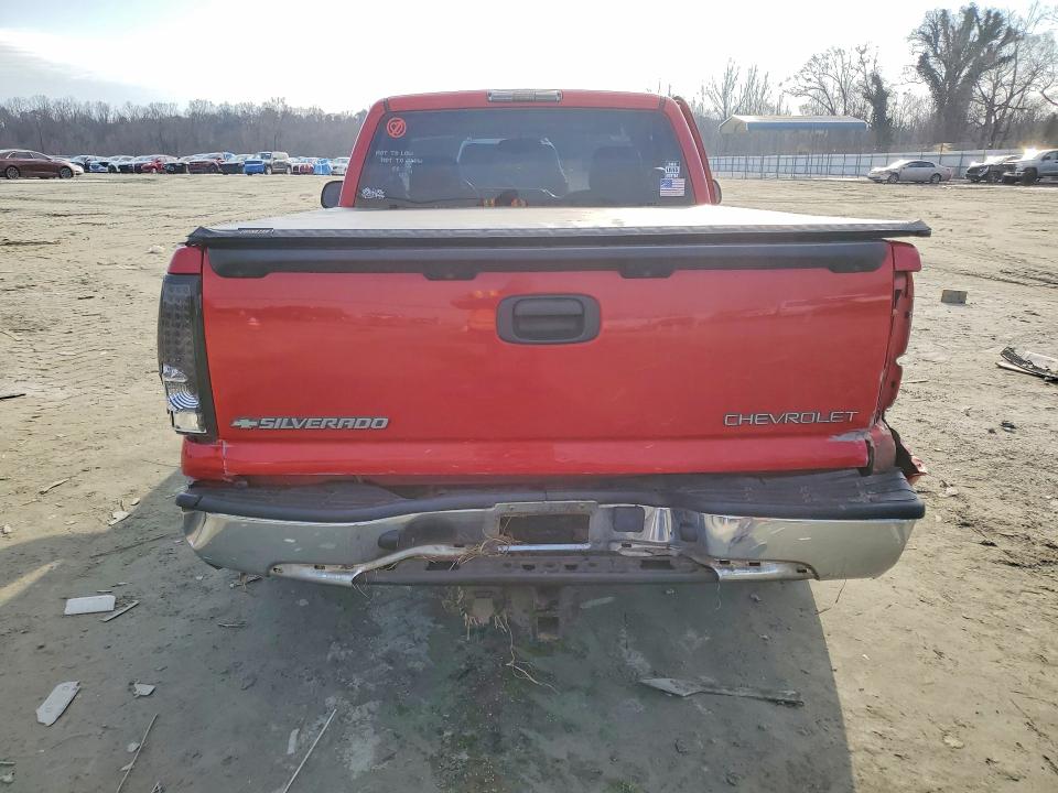 Photo 6 from auction – 2005 CHEVROLET SILVERADO with VIN 1GCEC14V85Z179268