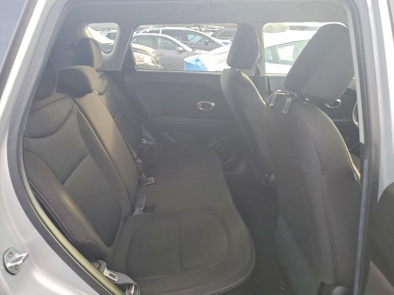 Photo 10 from auction – 2016 KIA SOUL with VIN KNDJN2A23G7841488