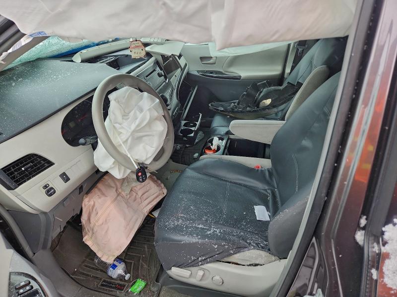 Photo 7 from auction – 2013 TOYOTA SIENNA LE with VIN 5TDKK3DC3DS397604