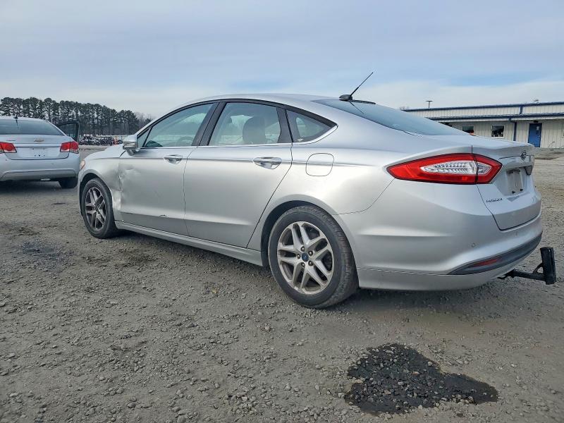 Photo 2 from auction – 2014 FORD FUSION SE with VIN 3FA6P0H72ER171479