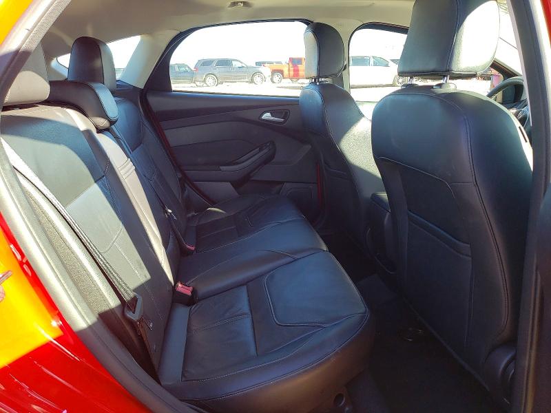 Photo 11 from auction – 2015 FORD FOCUS SE with VIN 1FADP3K21FL264404