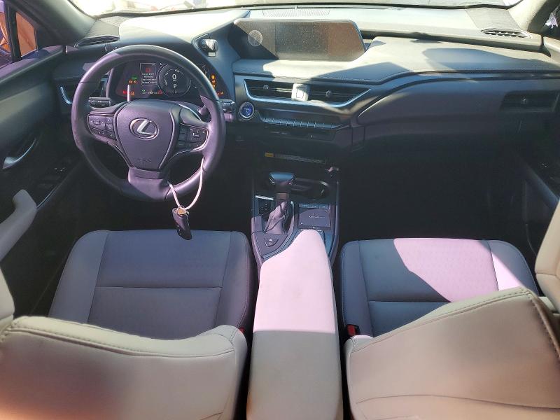 Photo 8 from auction – 2022 LEXUS UX 250H BA with VIN JTHX9JBH9N2059328