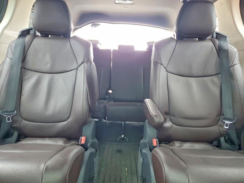 Photo 10 from auction – 2024 TOYOTA SIENNA LIM with VIN 5TDERKEC3RS224478