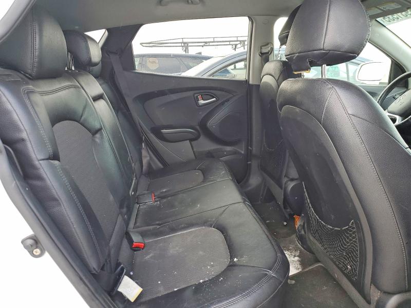 Photo 10 from auction – 2012 HYUNDAI TUCSON GLS with VIN KM8JUCAC7CU544314