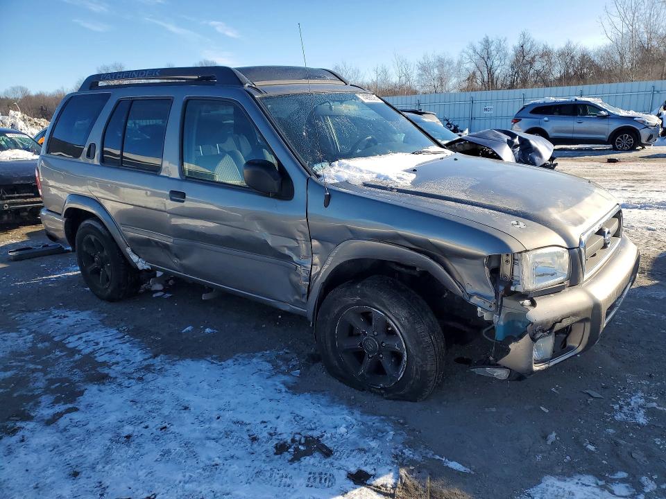 Photo 4 from auction – 2004 NISSAN PATHFINDER with VIN JN8DR09YX4W901495