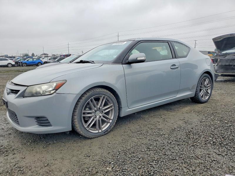 TOYOTA SCION TC 2011 with VIN JTKJF5C78B3016708 - Photo from auction